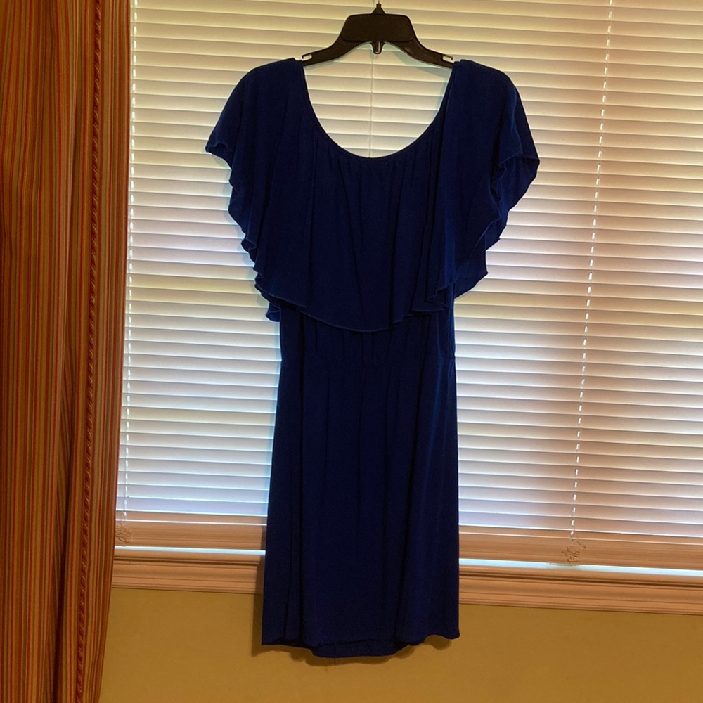 Beautiful blue dress. Size Large/ 14
